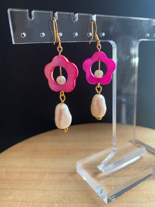 Flower shell earrings