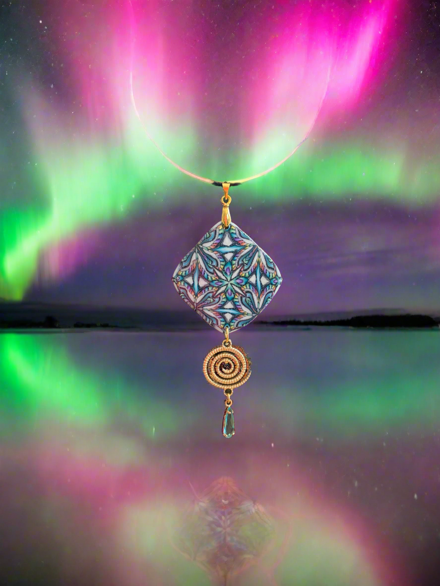 Aurora Flora spiral dreams Necklaces