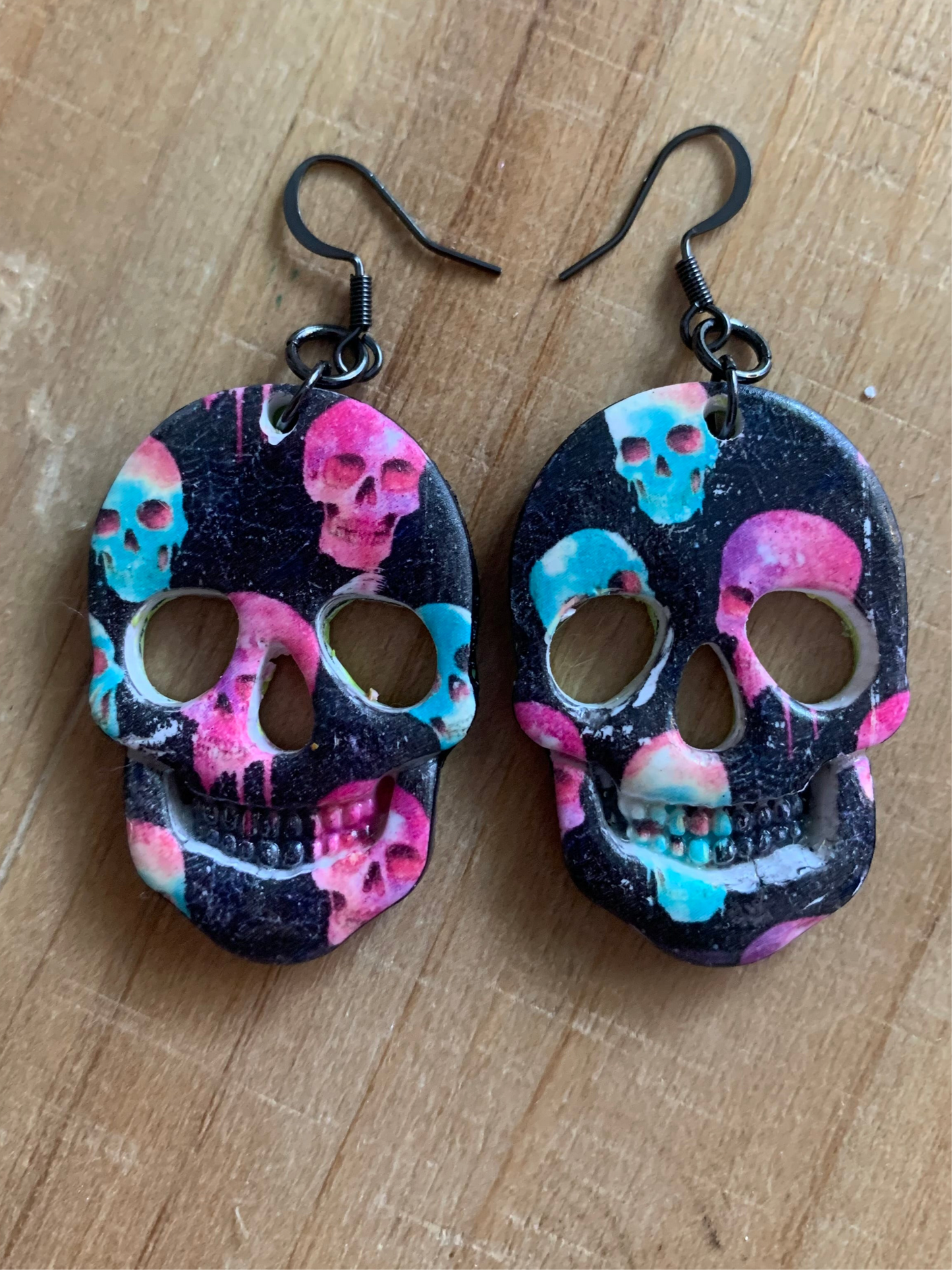 Skull black print skull earrings
