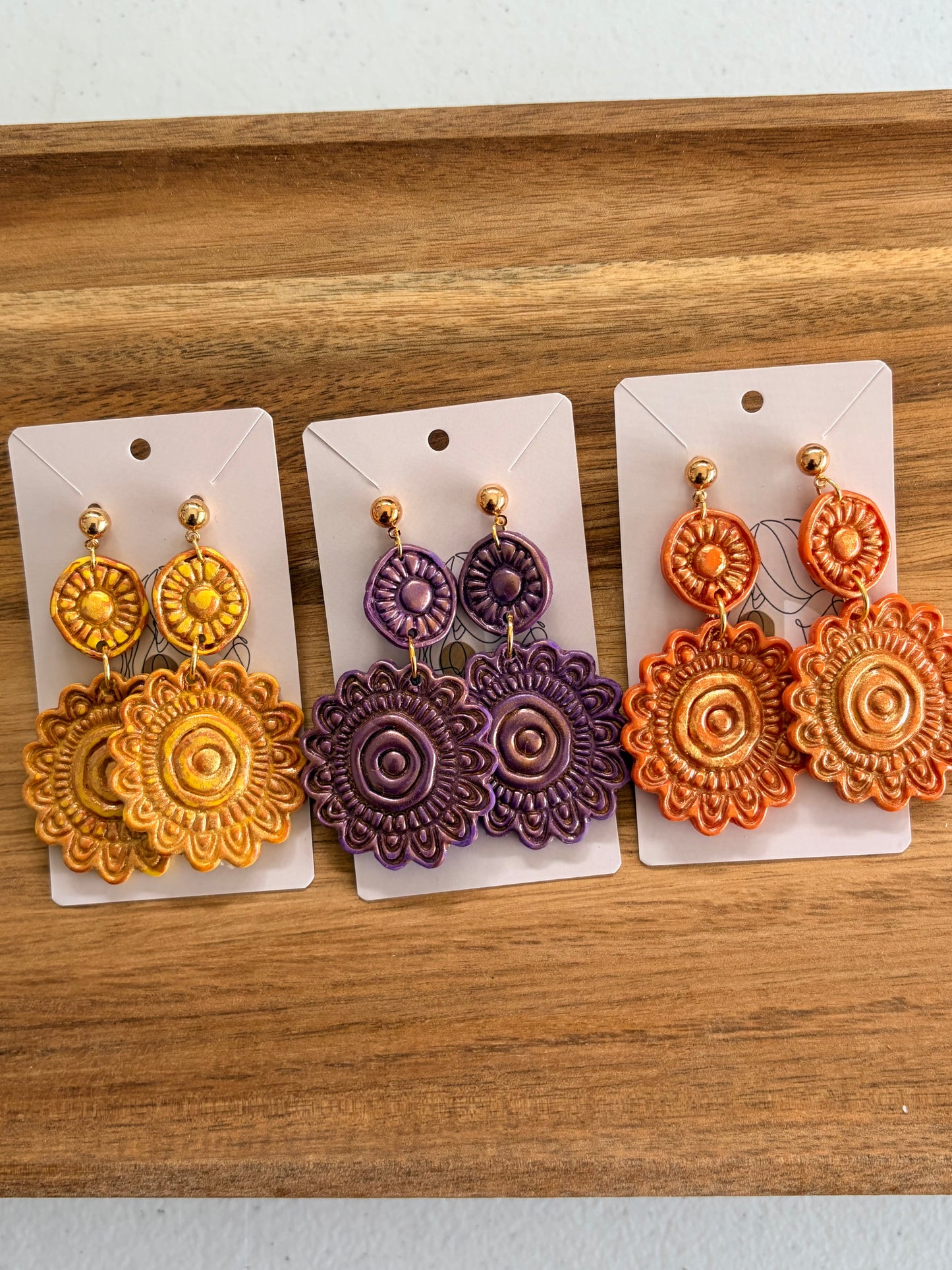 Chrysanthemum flower earrings