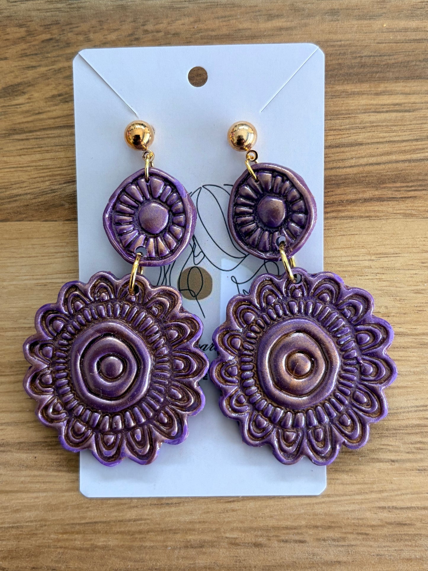 Chrysanthemum flower earrings