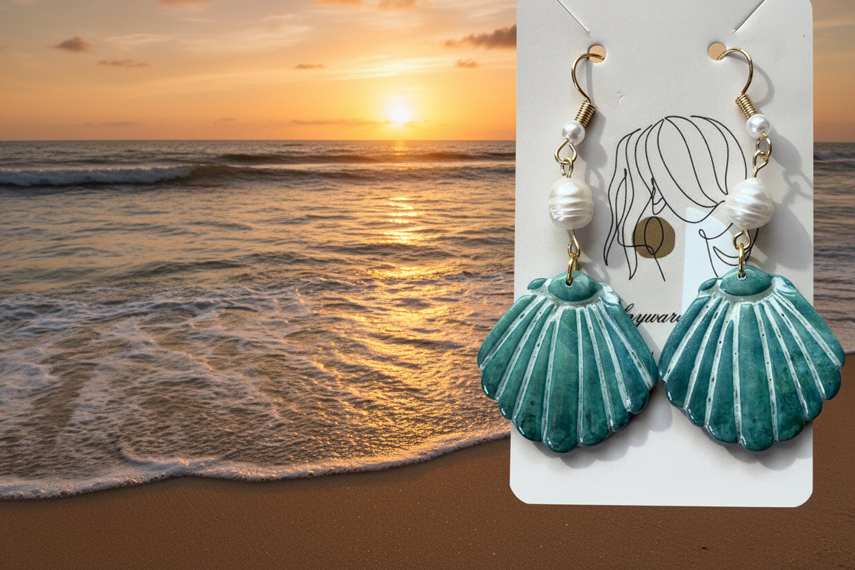 Seashells with cultured pearls