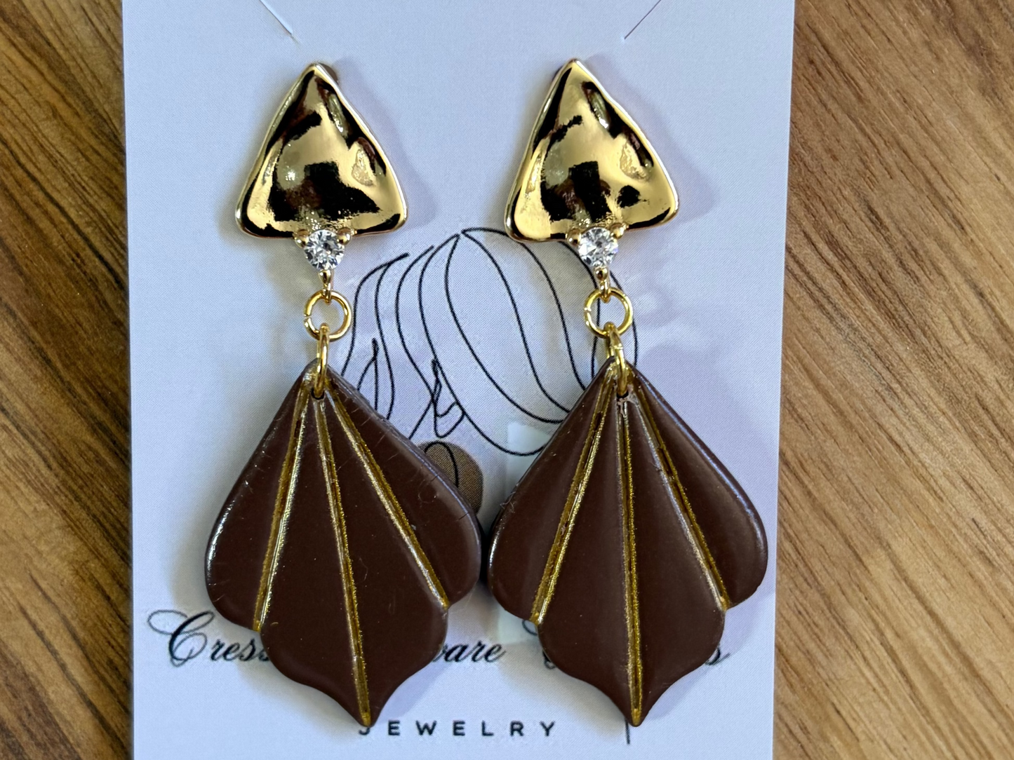 Cocoa petal drops