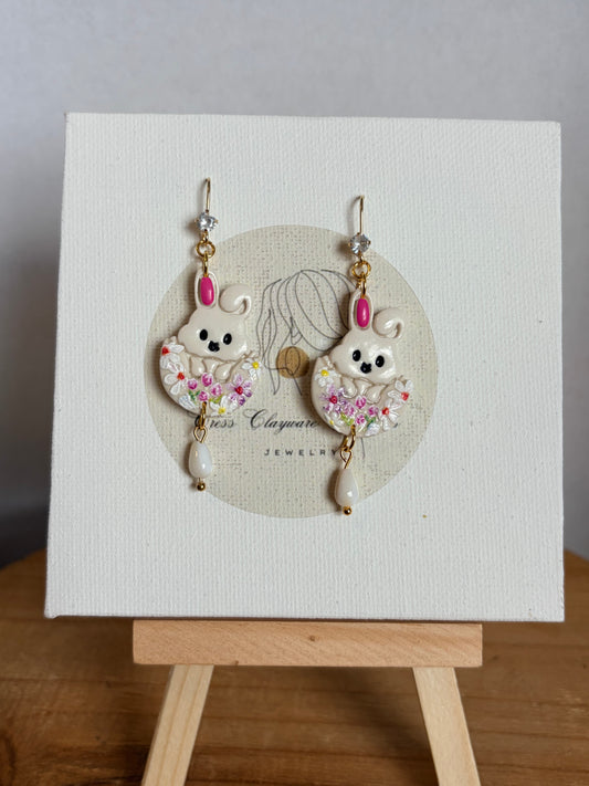 Easter bunny in egg shell