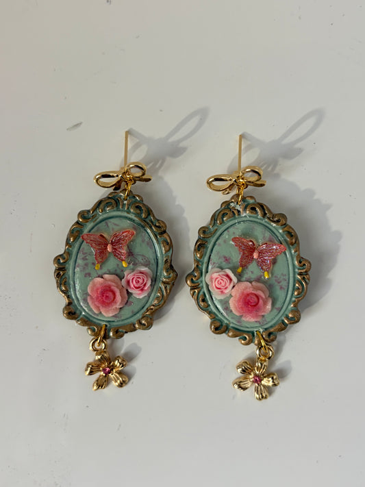Vintage flowers with frame