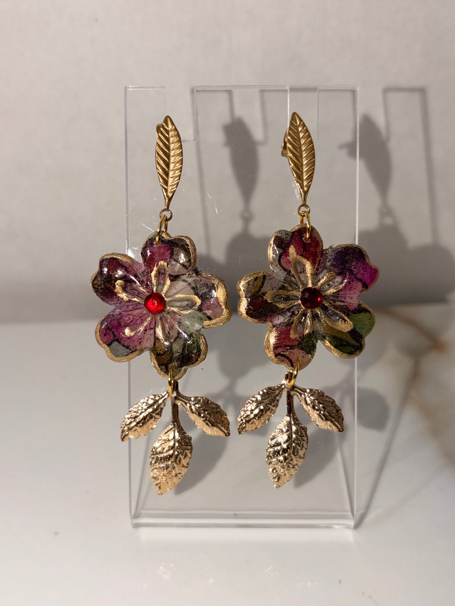 Gold leaf translucent flowers